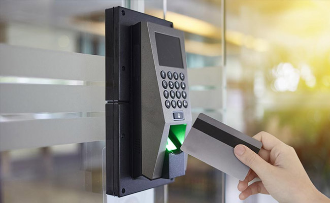 high_quality_door_access_control_in_Dubai